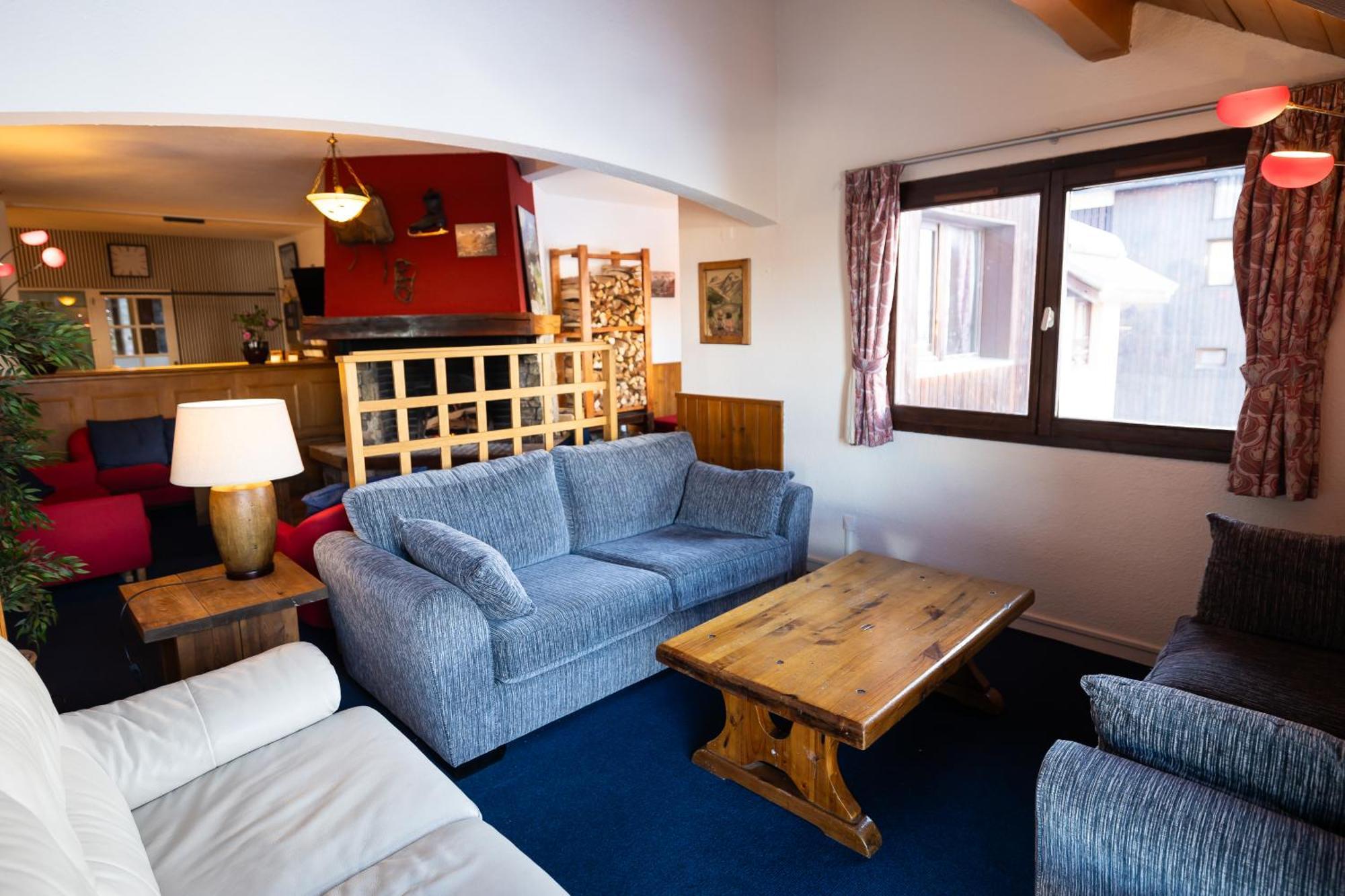 L'aigle Hotel 2*